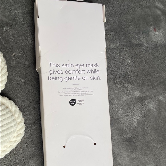 Auden Women's Cream Ribbed Crisscross Slide Slippers - Picture 3 of 5